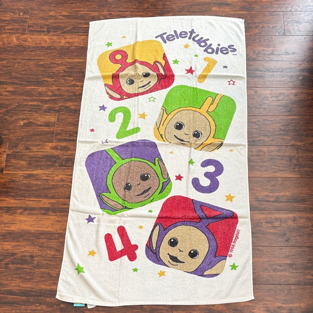 Vintage ‘98 Teletubbies Beach Towel